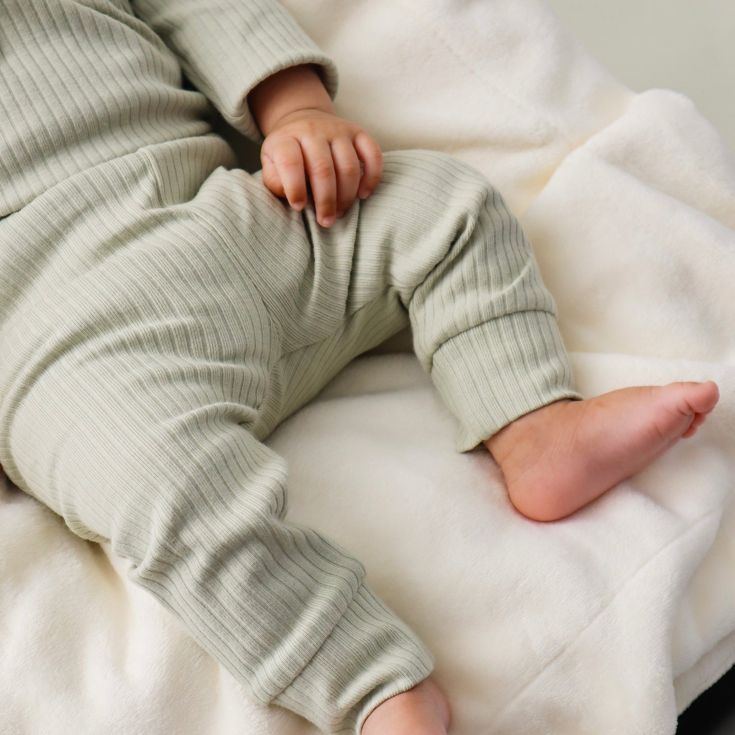 The Orly Bodysuit Set - Pistachio